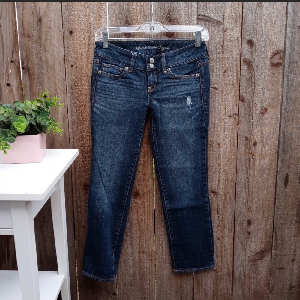 American Eagle crop jeans